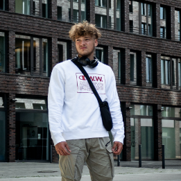 MEN’S OUTFITS